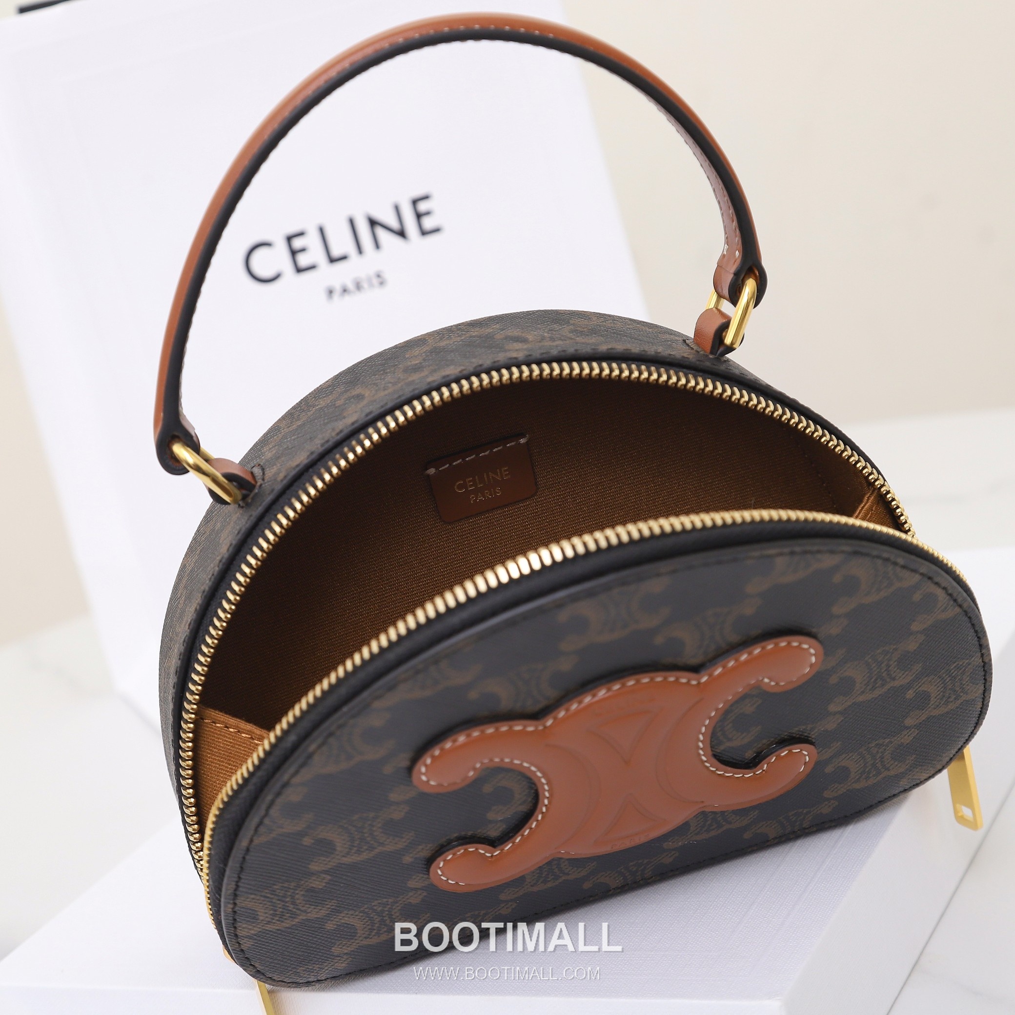 Celine Triomphe Monogram Half-Moon Italian Cowhide Brown Top Handle Bag 셀린느 트리옹프 모노그램 하프문 10K642 이탈리아 소가죽 브라운 탑핸들백 18cm 18