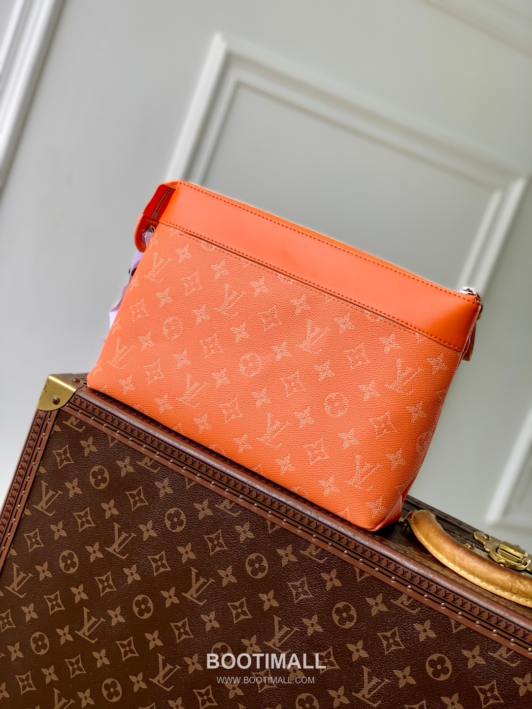 Louis Vuitton Pochette Voyage Souple Monogram Eclipse Canvas Clutch Bag M12665 루이비통 포쉐트 보야주 수플 모노그램 이클립스 캔버스 클러치백 32cm 3