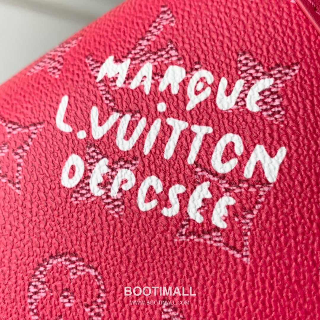 Louis Vuitton Pochette Voyage Souple Monogram Eclipse Canvas Clutch Bag M12665 루이비통 포쉐트 보야주 수플 모노그램 이클립스 캔버스 클러치백 32cm 5