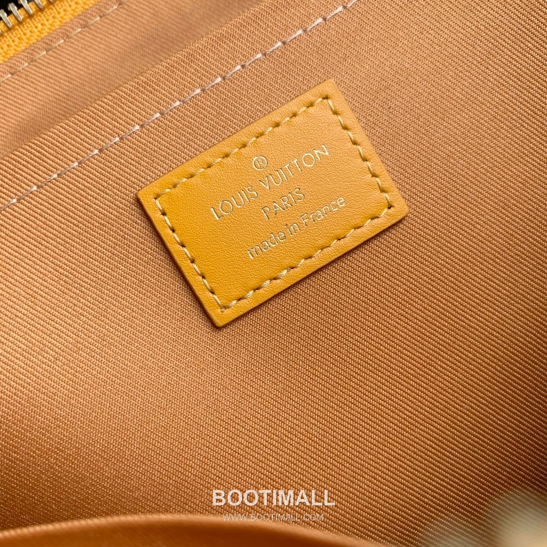 Louis Vuitton Pochette Voyage Souple Monogram Eclipse Canvas Clutch Bag M12665 루이비통 포쉐트 보야주 수플 모노그램 이클립스 캔버스 클러치백 32cm 8
