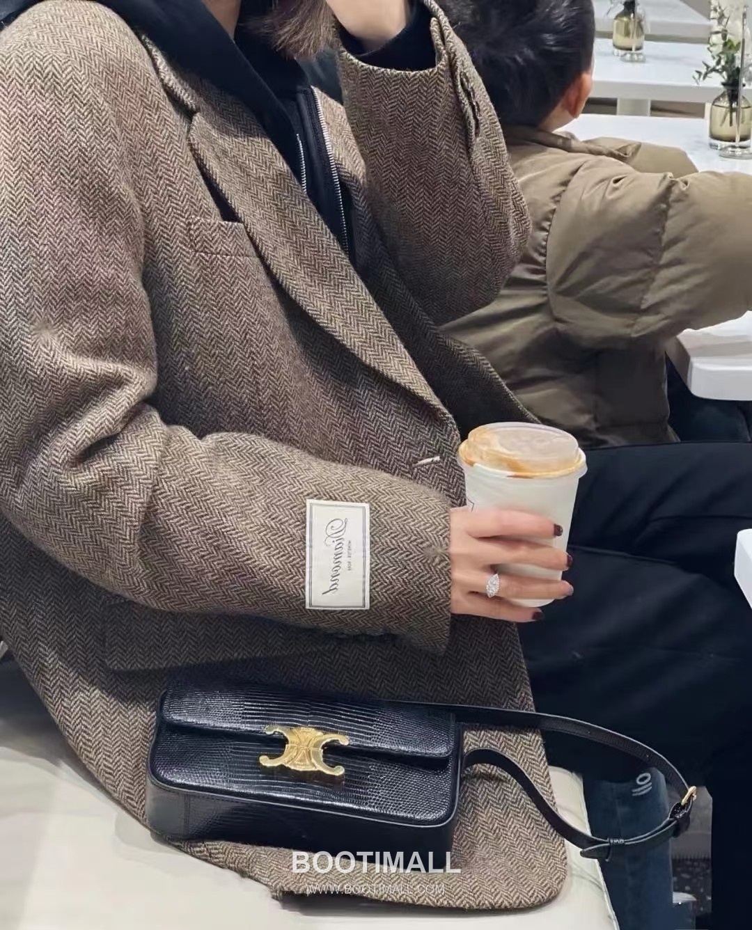 Celine Lizard-Embossed Flap Cowhide Black Long Wallet 셀린느 리자드 엠보스드 플랩 194144 소가죽 블랙 장지갑 20.5cm 2