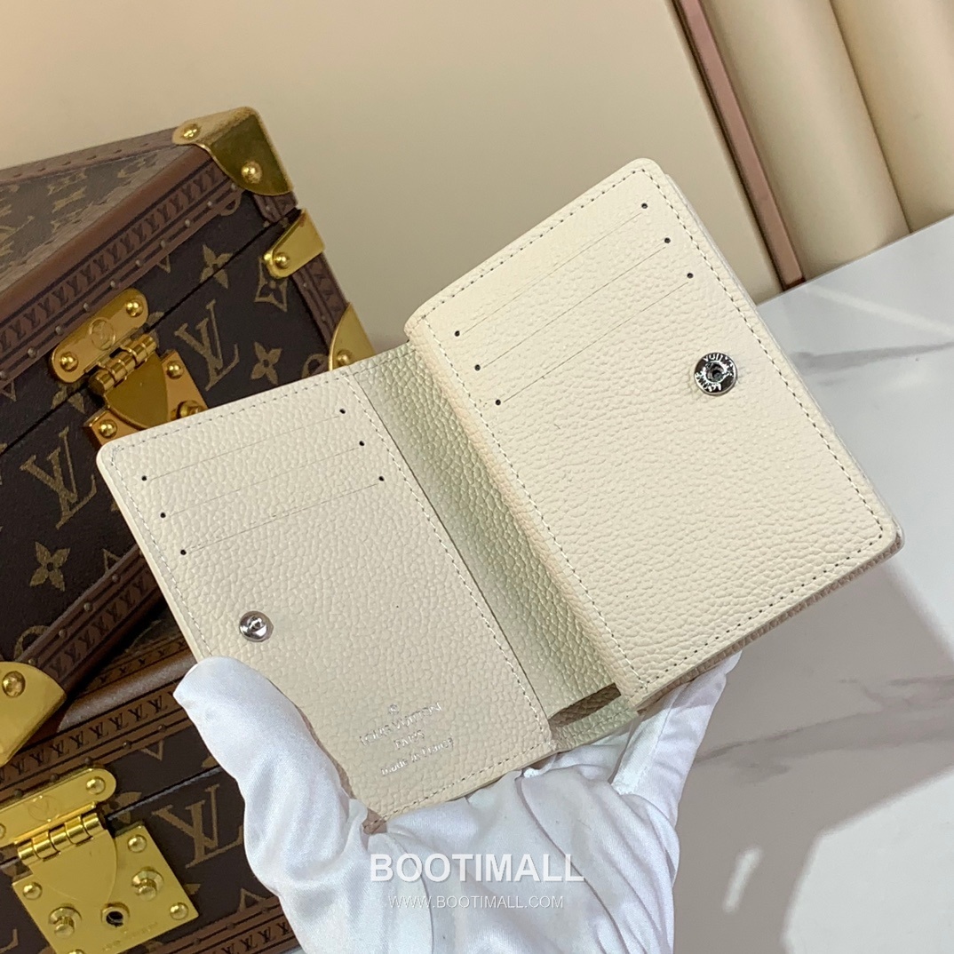 Louis Vuitton Lisa Wallet Monogram Empreinte Leather Wallet 루이비통 리사 월릿 모노그램 앙프렝뜨 레더 지갑 11.5cm 8