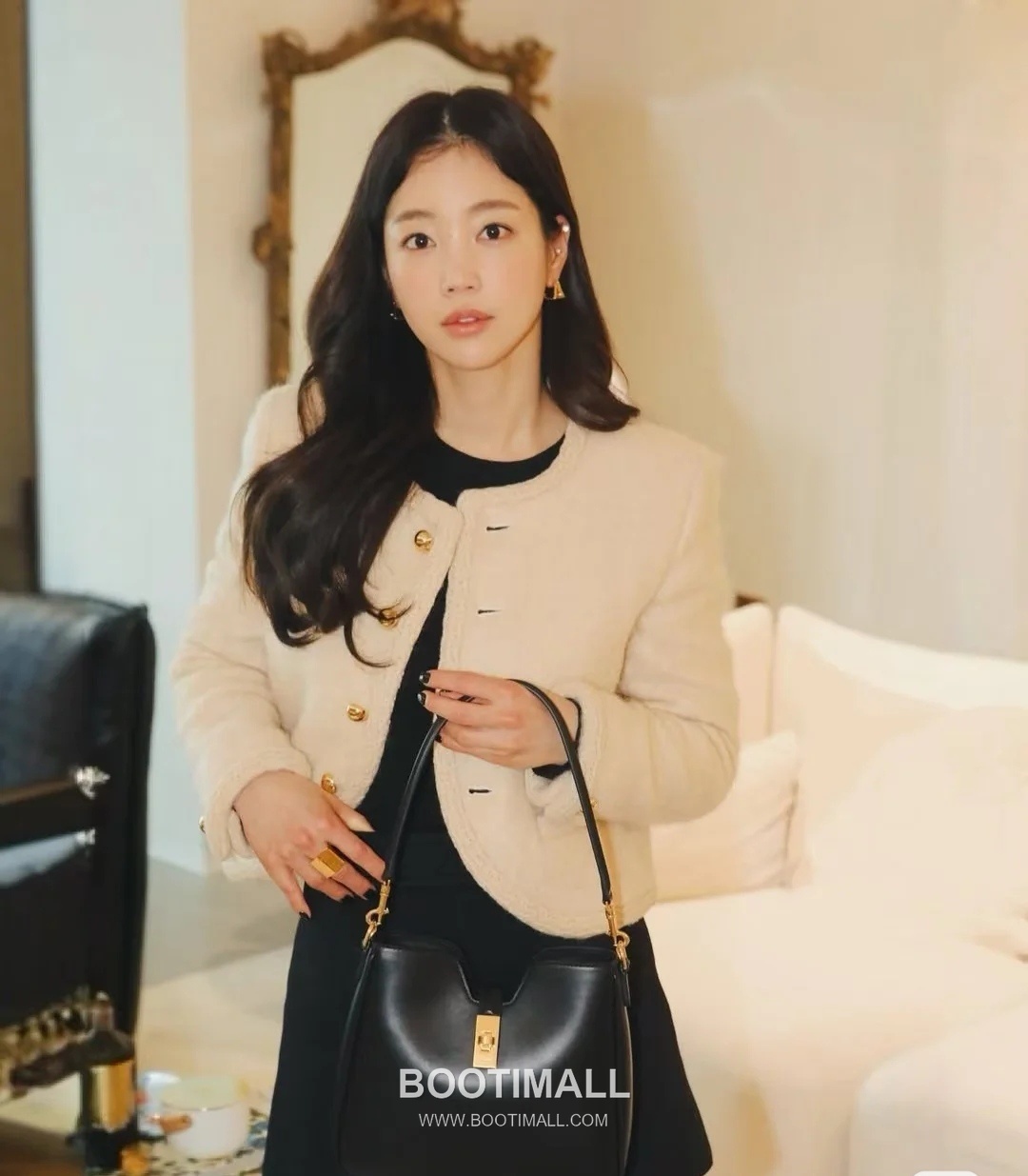 Louis Vuitton 120693 Lock Chain Cowhide Black Crossbody Bag 루이비통 120693 락 체인 소가죽 블랙 크로스백 24.5x21.5x5cm 5