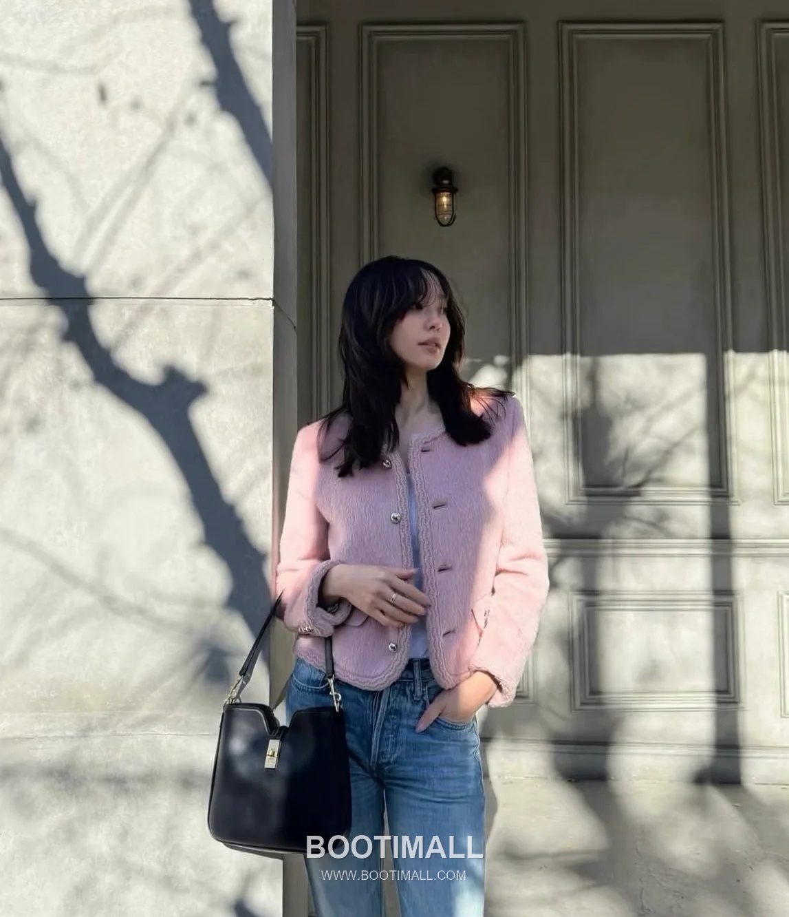 Louis Vuitton 120693 Lock Chain Cowhide Black Crossbody Bag 루이비통 120693 락 체인 소가죽 블랙 크로스백 24.5x21.5x5cm 9