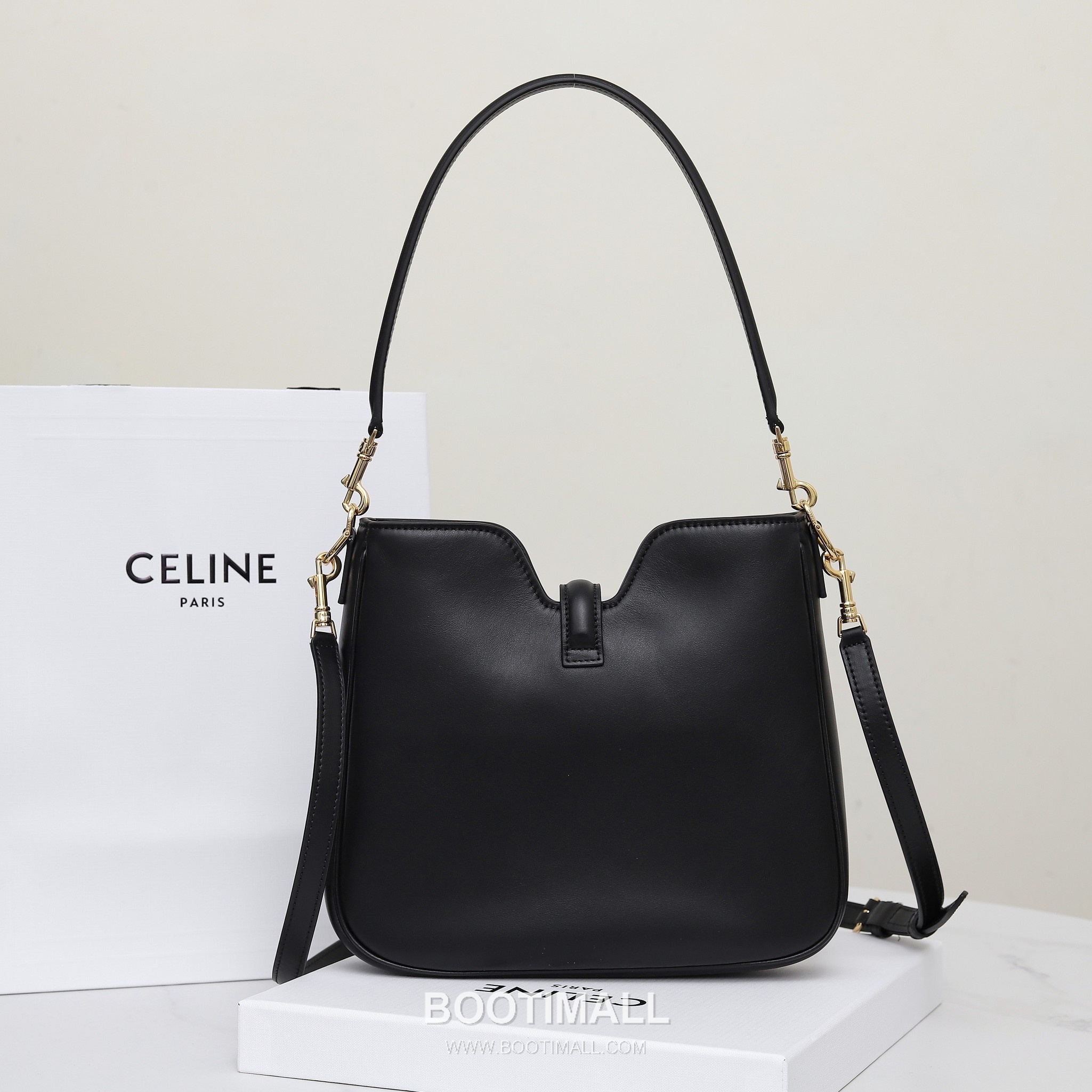 Louis Vuitton 120693 Lock Chain Cowhide Black Crossbody Bag 루이비통 120693 락 체인 소가죽 블랙 크로스백 24.5x21.5x5cm 13