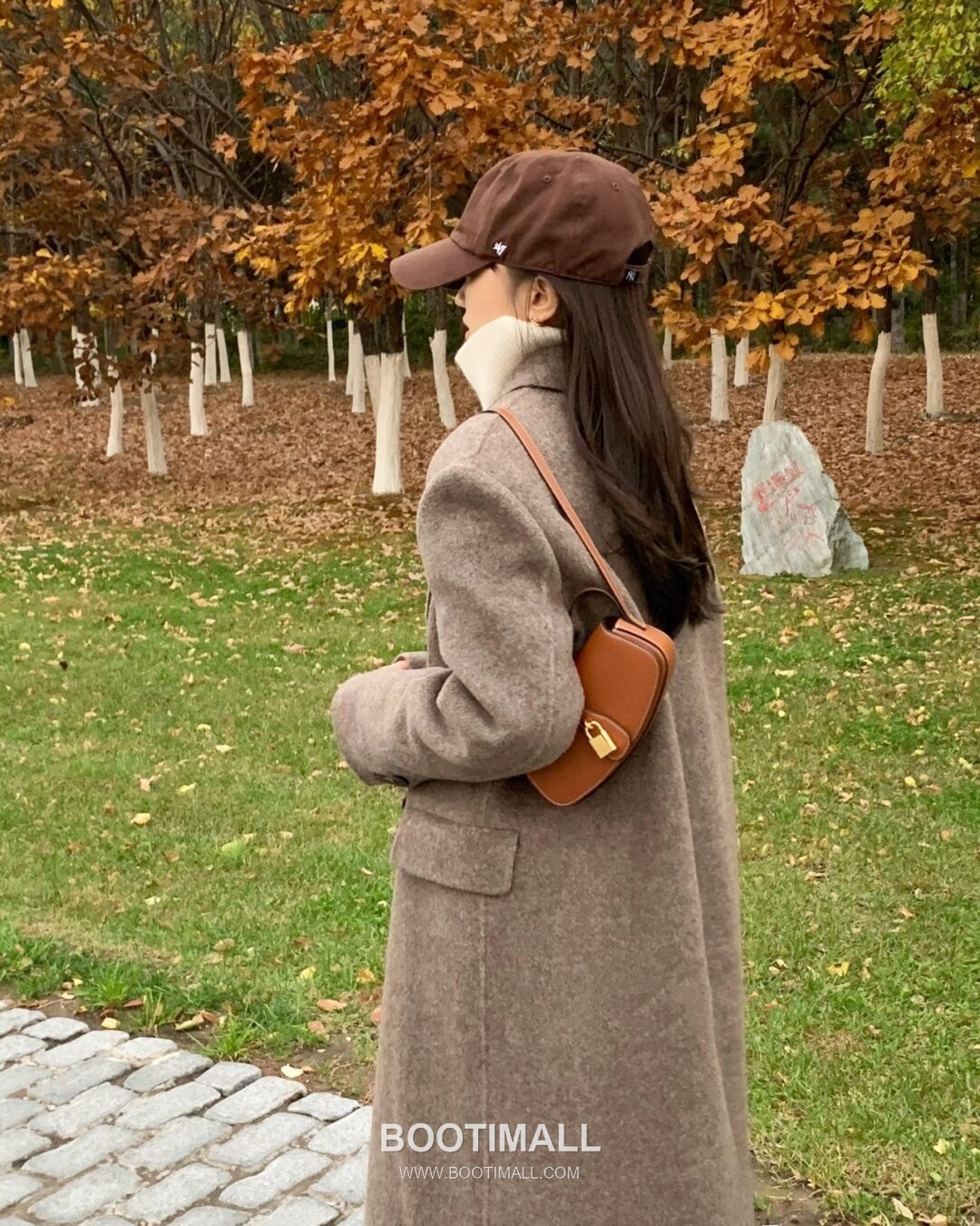 Celine Tabou 101592 Italian Cowhide Brown Clutch Bag 셀린느 타부 101592 이탈리아 소가죽 브라운 클러치백 18cm 3