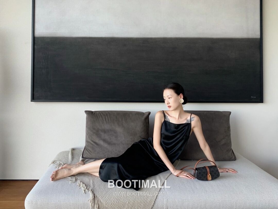 Celine Tabou Clutch Monogram Canvas Leather Bag 셀린느 타부 클러치 모노그램 캔버스 레더 숄더백 18cm 13