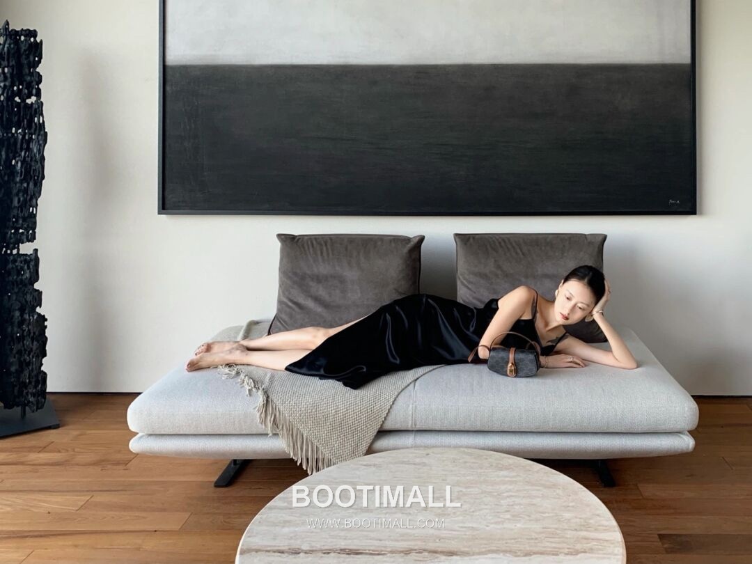 Celine Tabou Clutch Monogram Canvas Leather Bag 셀린느 타부 클러치 모노그램 캔버스 레더 숄더백 18cm 14