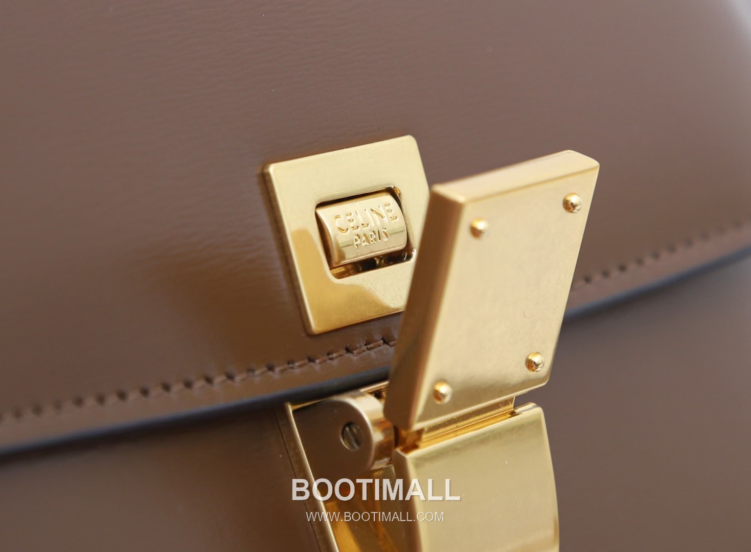 Celine Box 192523 Italian Calfskin Brown Crossbody Bag 셀린느 박스 192523 이탈리아 카프스킨 브라운 크로스백 19cm 18