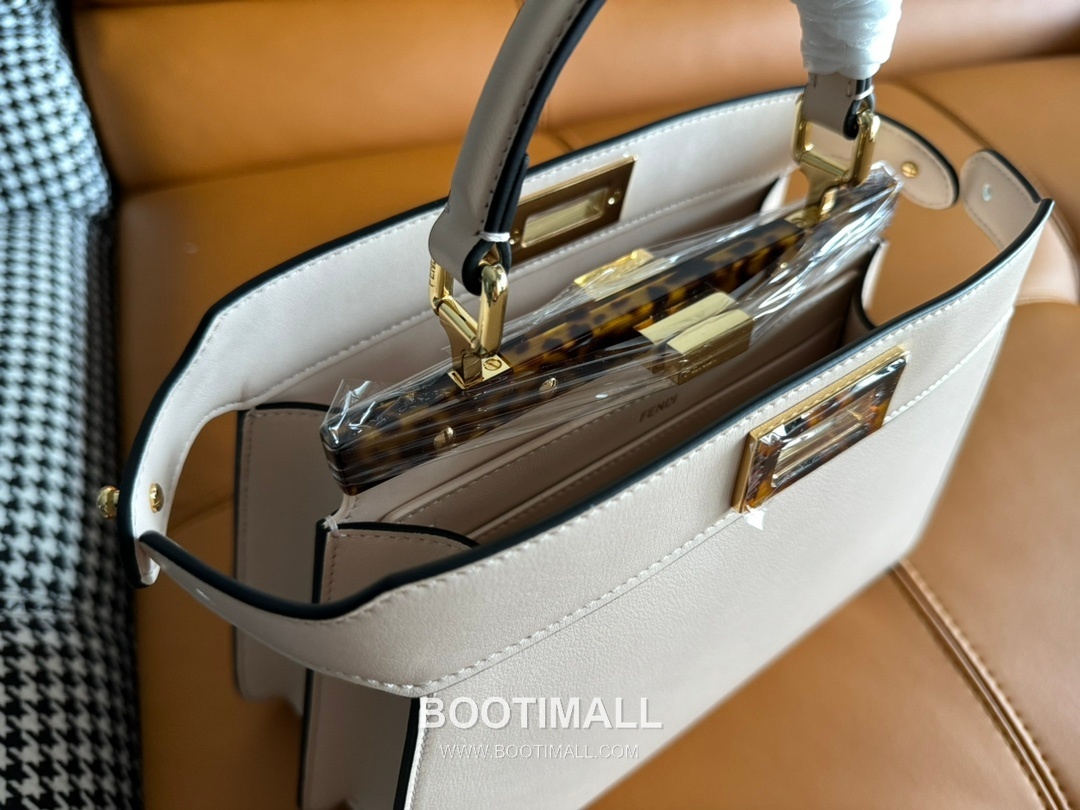 Fendi Iconic Peekaboo ISeeU Small Leather Bag 펜디 아이코닉 피카부 아이씨유 스몰 레더 백 27cm 6