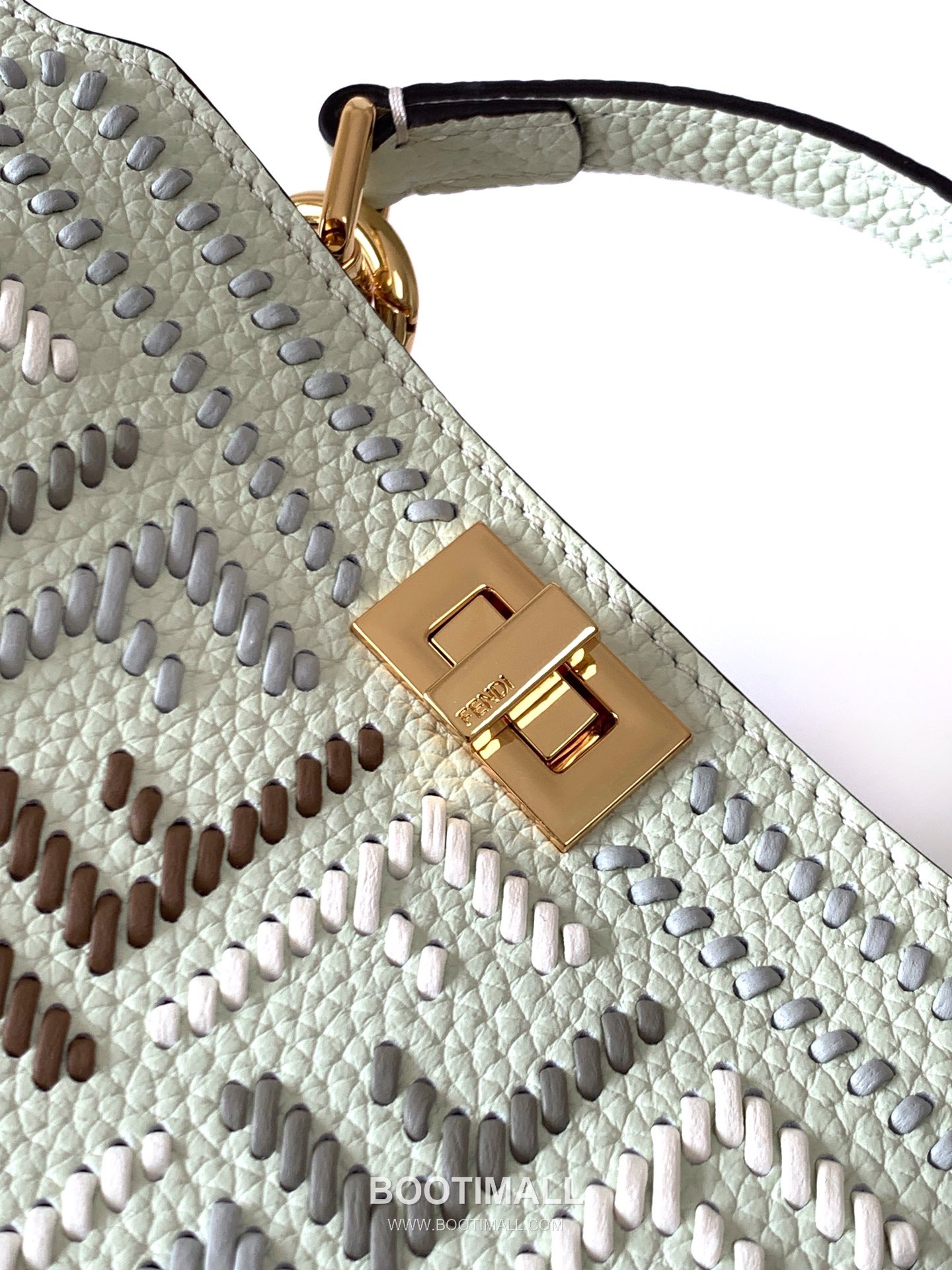 Fendi Peekaboo ISeeU Small Cuoio Romano Leather Bag 펜디 피카부 아이씨유 스몰 쿠오이오 로마노 레더 백 20cm 6