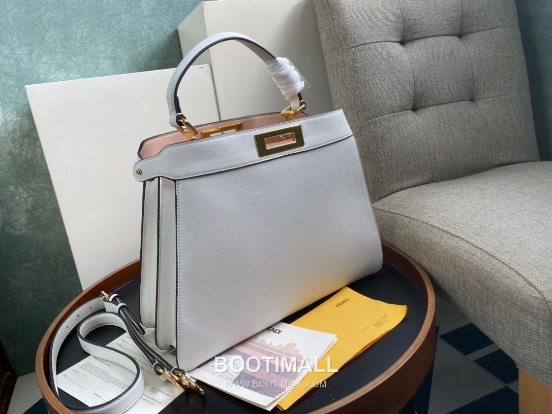 Fendi Peekaboo ISeeU Medium Leather Bag 펜디 피카부 아이씨유 미디엄 레더 백 33.5cm 3