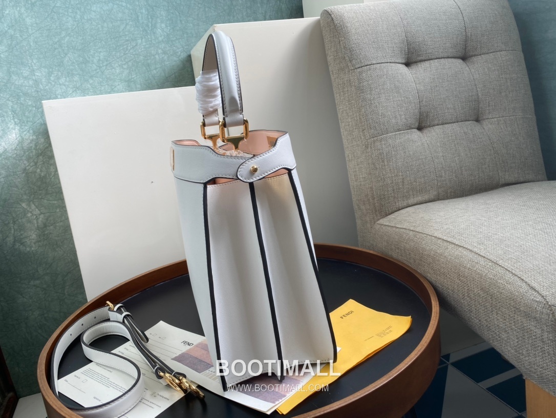 Fendi Peekaboo ISeeU Medium Leather Bag 펜디 피카부 아이씨유 미디엄 레더 백 33.5cm 4