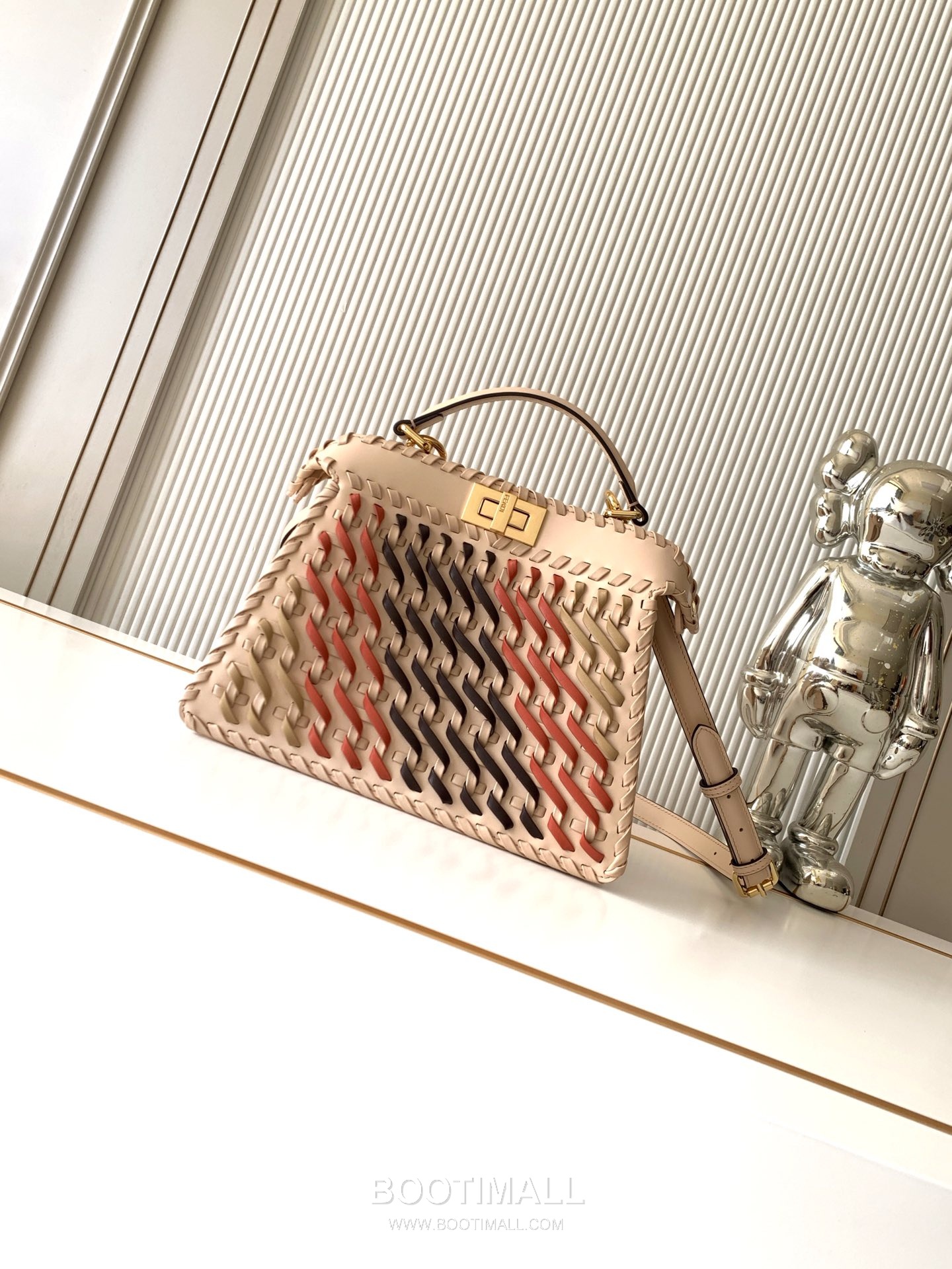 Fendi Peekaboo ISeeU Medium Leather Bag 펜디 피카부 아이씨유 미디엄 레더 백 27cm 1