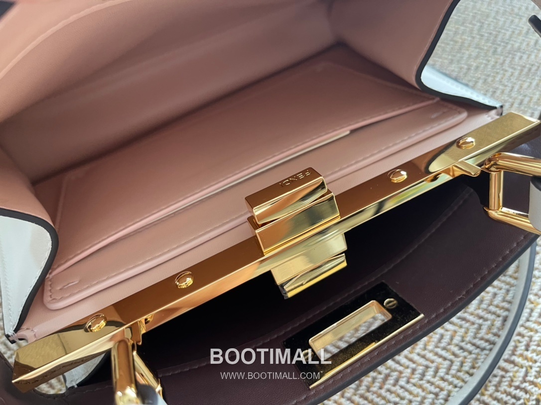 Fendi Peekaboo ISeeU Small Leather Bag 펜디 피카부 아이씨유 스몰 레더 백 27cm 8