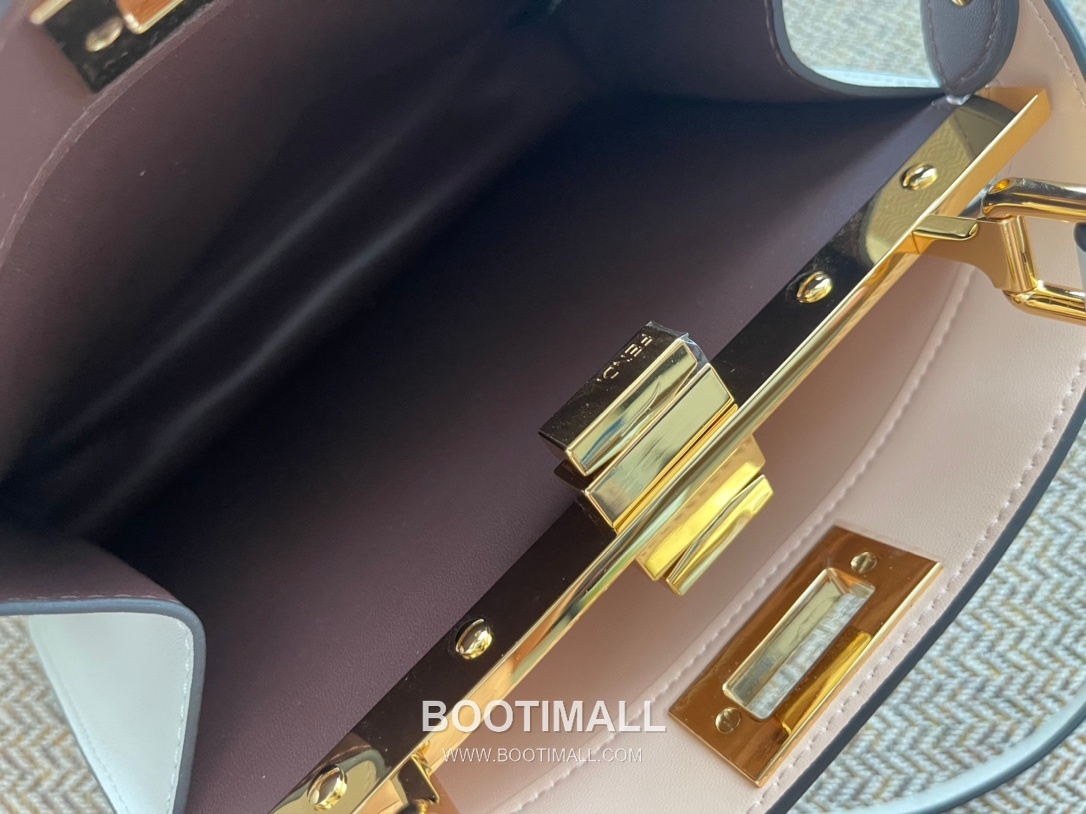 Fendi Peekaboo ISeeU Small Leather Bag 펜디 피카부 아이씨유 스몰 레더 백 27cm 9