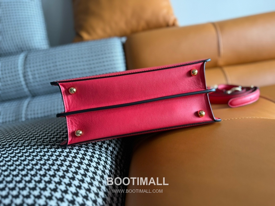 Fendi Peekaboo ISeeU Small Leather Bag 펜디 피카부 아이씨유 스몰 레더 백 27cm 4