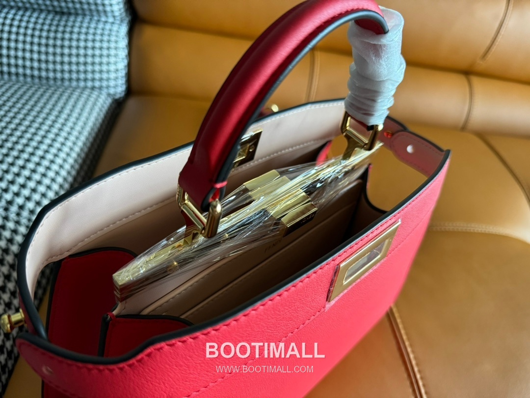 Fendi Peekaboo ISeeU Small Leather Bag 펜디 피카부 아이씨유 스몰 레더 백 27cm 6