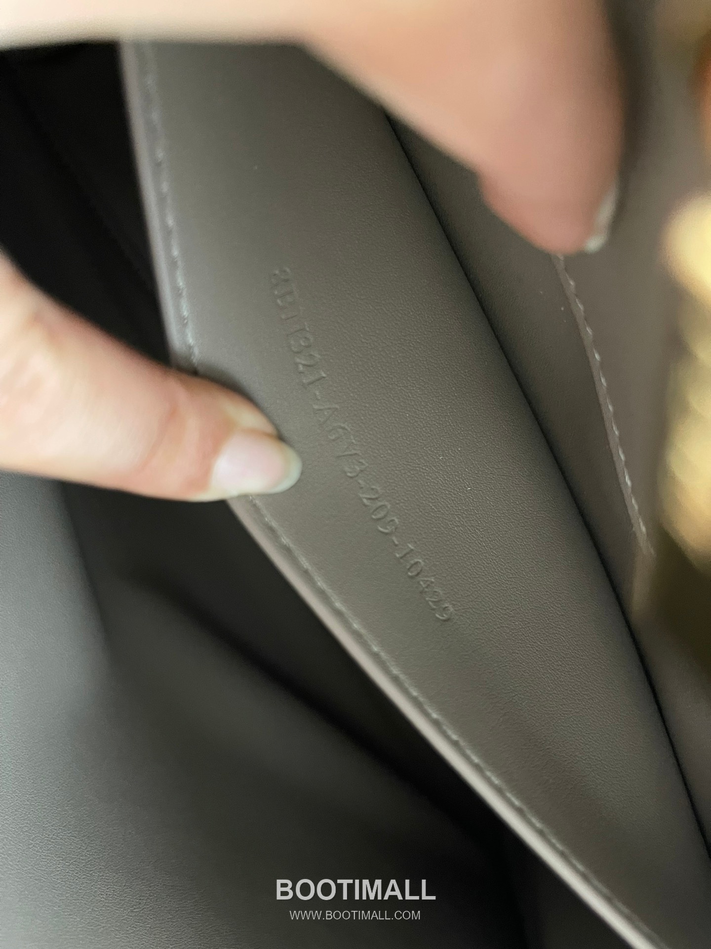 Fendi Peekaboo ISeeU Medium Leather Bag 펜디 피카부 아이씨유 미디엄 레더 백 33cm 9