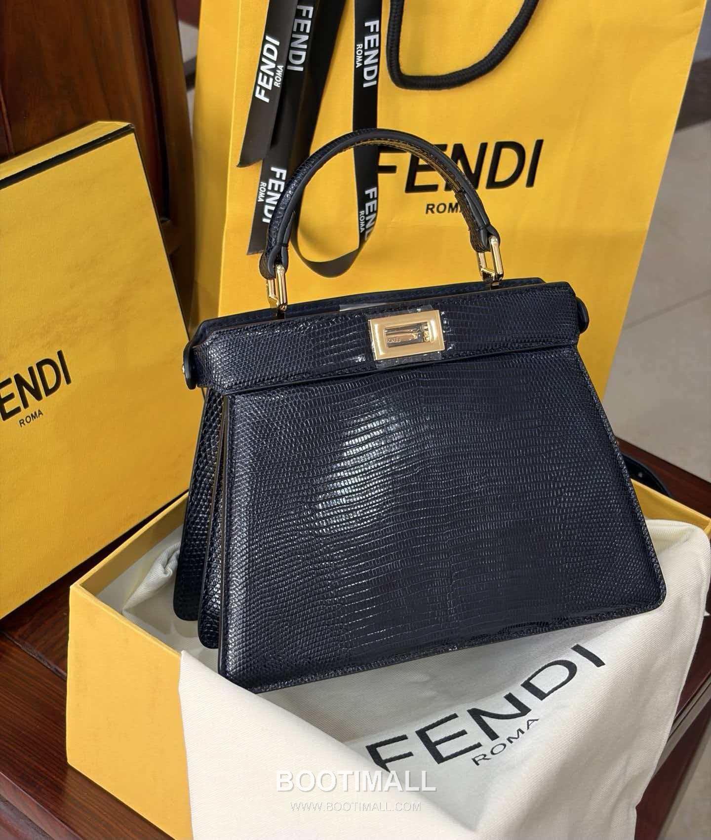 Fendi Peekaboo ISeeU Mini Lizard Leather Bag 펜디 피카부 아이씨유 미니 리자드 레더 백 20cm 3