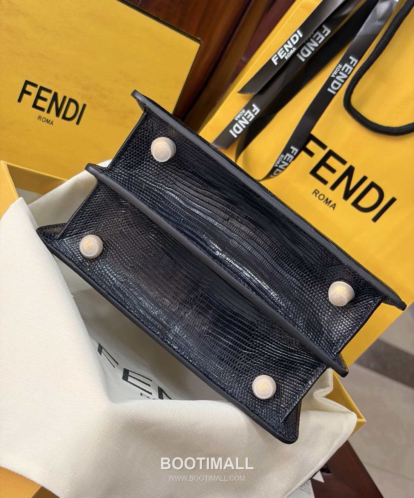 Fendi Peekaboo ISeeU Mini Lizard Leather Bag 펜디 피카부 아이씨유 미니 리자드 레더 백 20cm 7