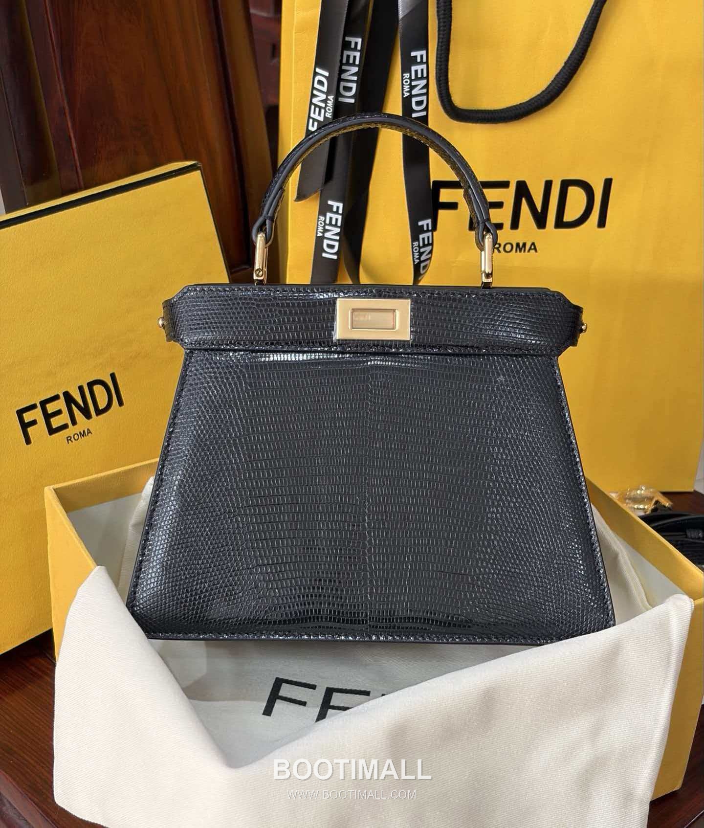 Fendi Peekaboo ISeeU Mini Lizard Leather Bag 펜디 피카부 아이씨유 미니 리자드 레더 백 20cm 1