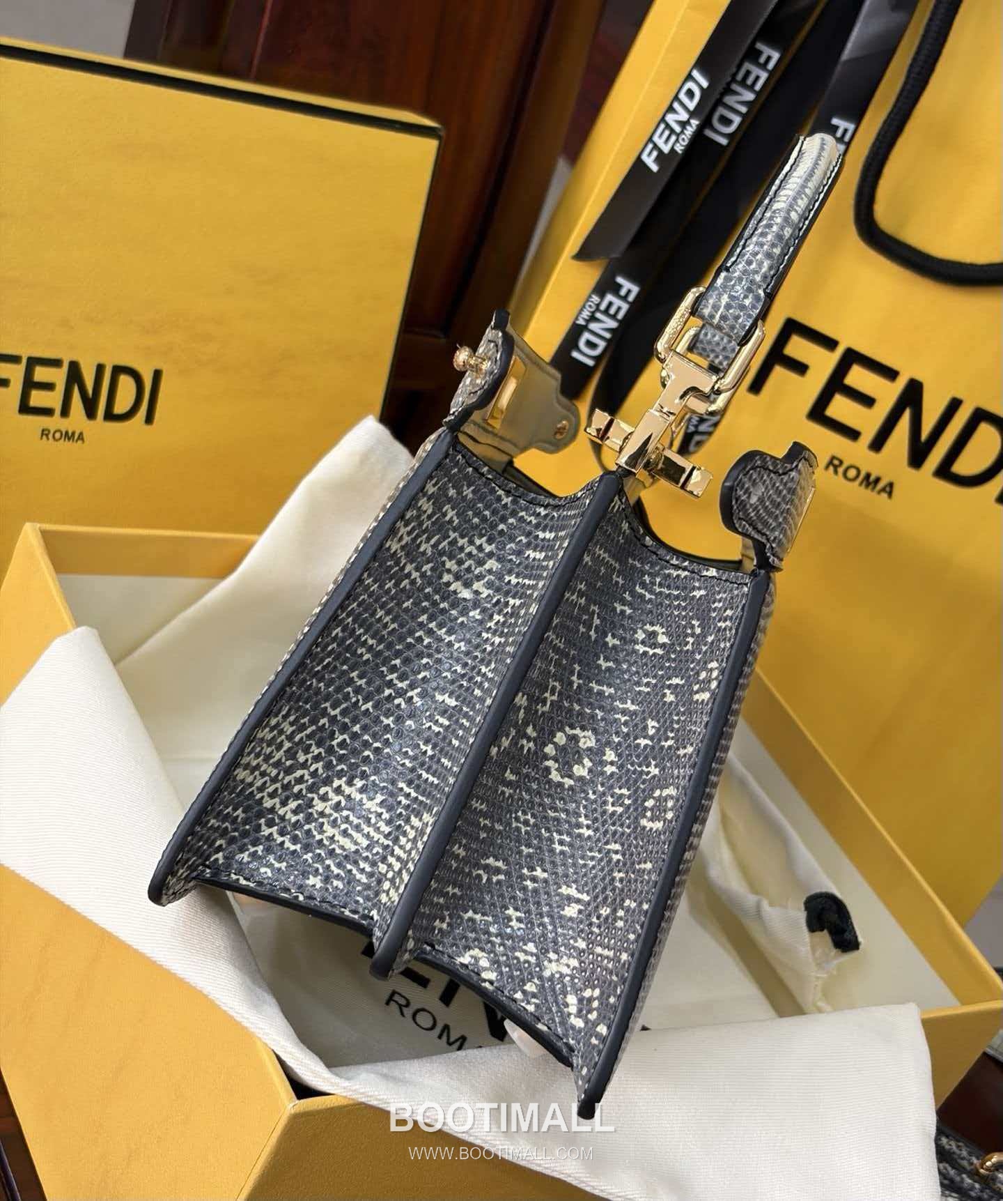 Fendi Peekaboo ISeeU Mini Lizard Leather Bag 펜디 피카부 아이씨유 미니 리자드 레더 백 20cm 4