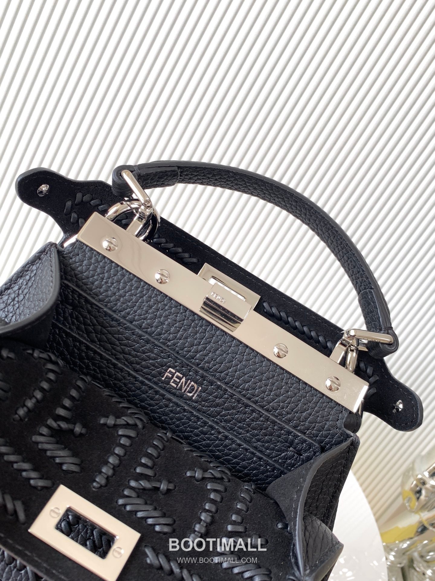 Fendi Peekaboo ISeeU Small Cuoio Romano Leather Bag 펜디 피카부 아이씨유 스몰 쿠오이오 로마노 레더 백 20cm 6