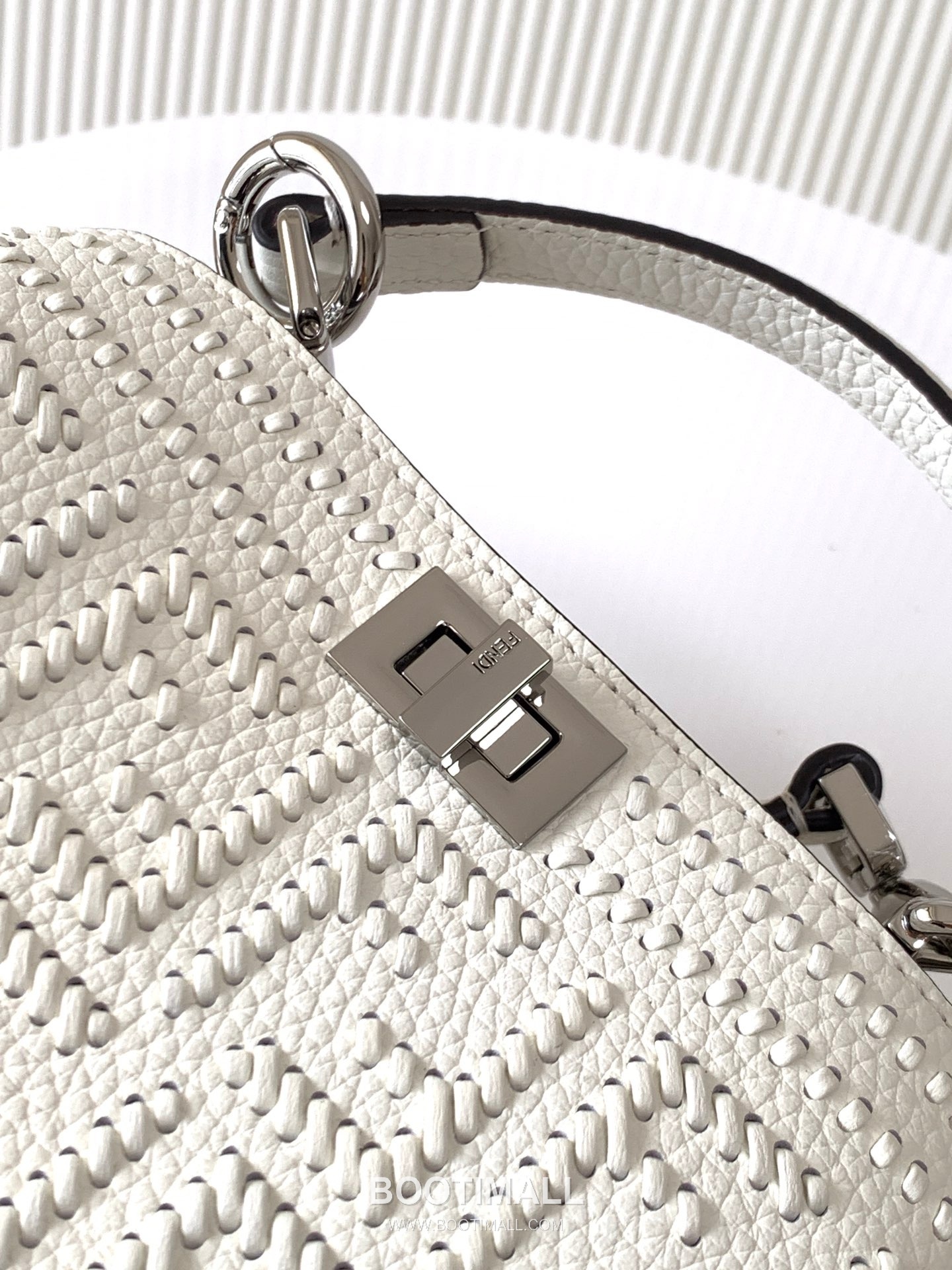 Fendi Peekaboo ISeeU Small Cuoio Romano Leather Bag 펜디 피카부 아이씨유 스몰 쿠오이오 로마노 레더 백 20cm 9