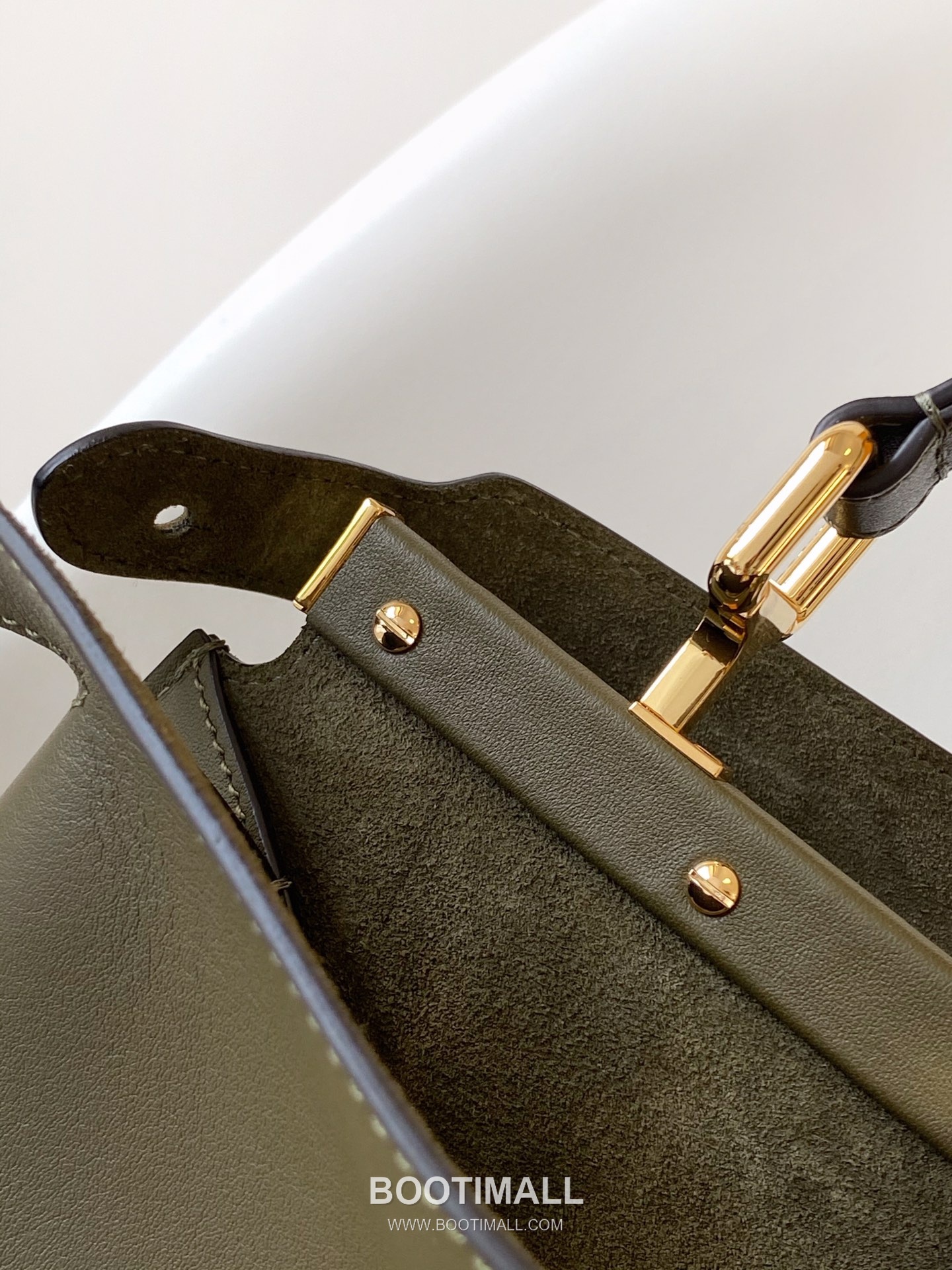 Fendi Peekaboo Soft Medium Calfskin Leather Bag 펜디 피카부 소프트 미디엄 카프스킨 레더 백 33cm 8