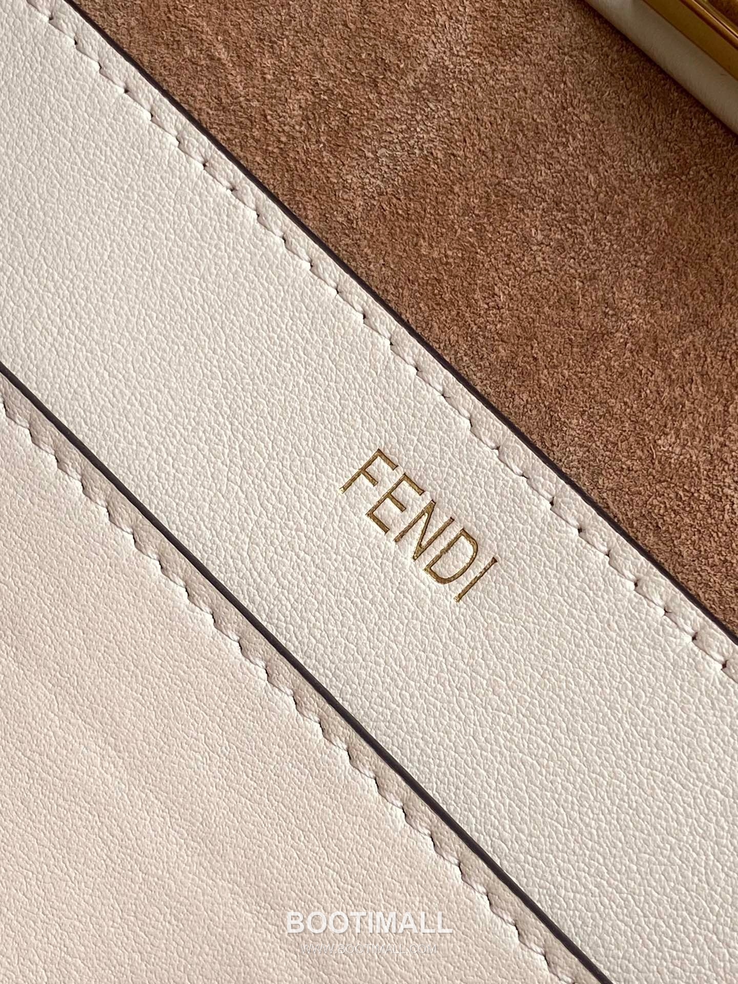 Fendi Peekaboo Soft Medium Calfskin Leather Bag 펜디 피카부 소프트 미디엄 카프스킨 레더 백 33cm 7