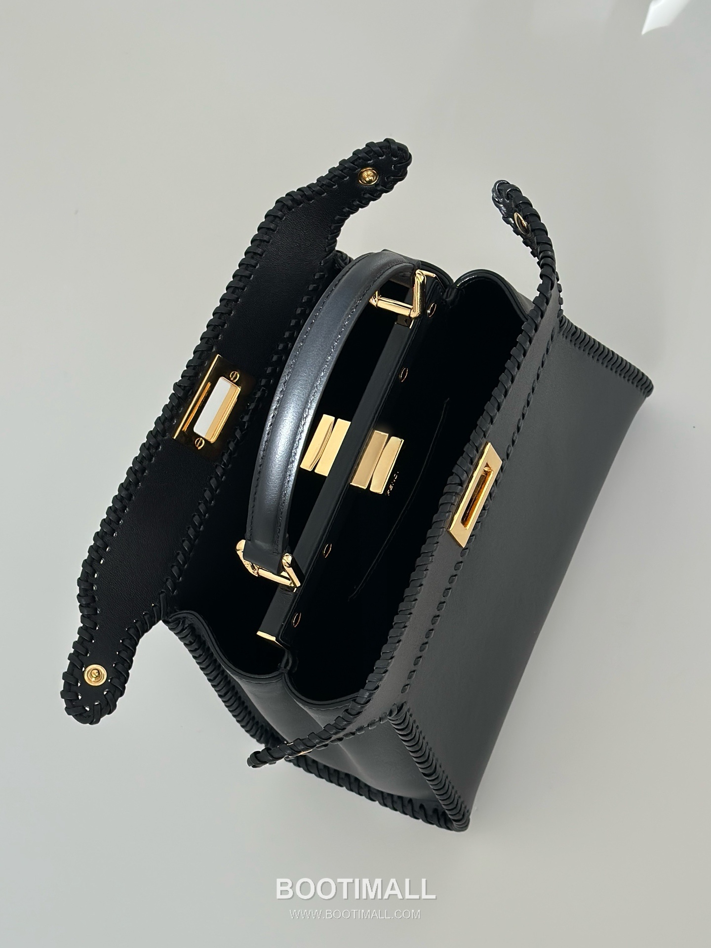 Fendi Peekaboo Small Calfskin Leather Bag 펜디 피카부 스몰 카프스킨 레더 백 23cm 9