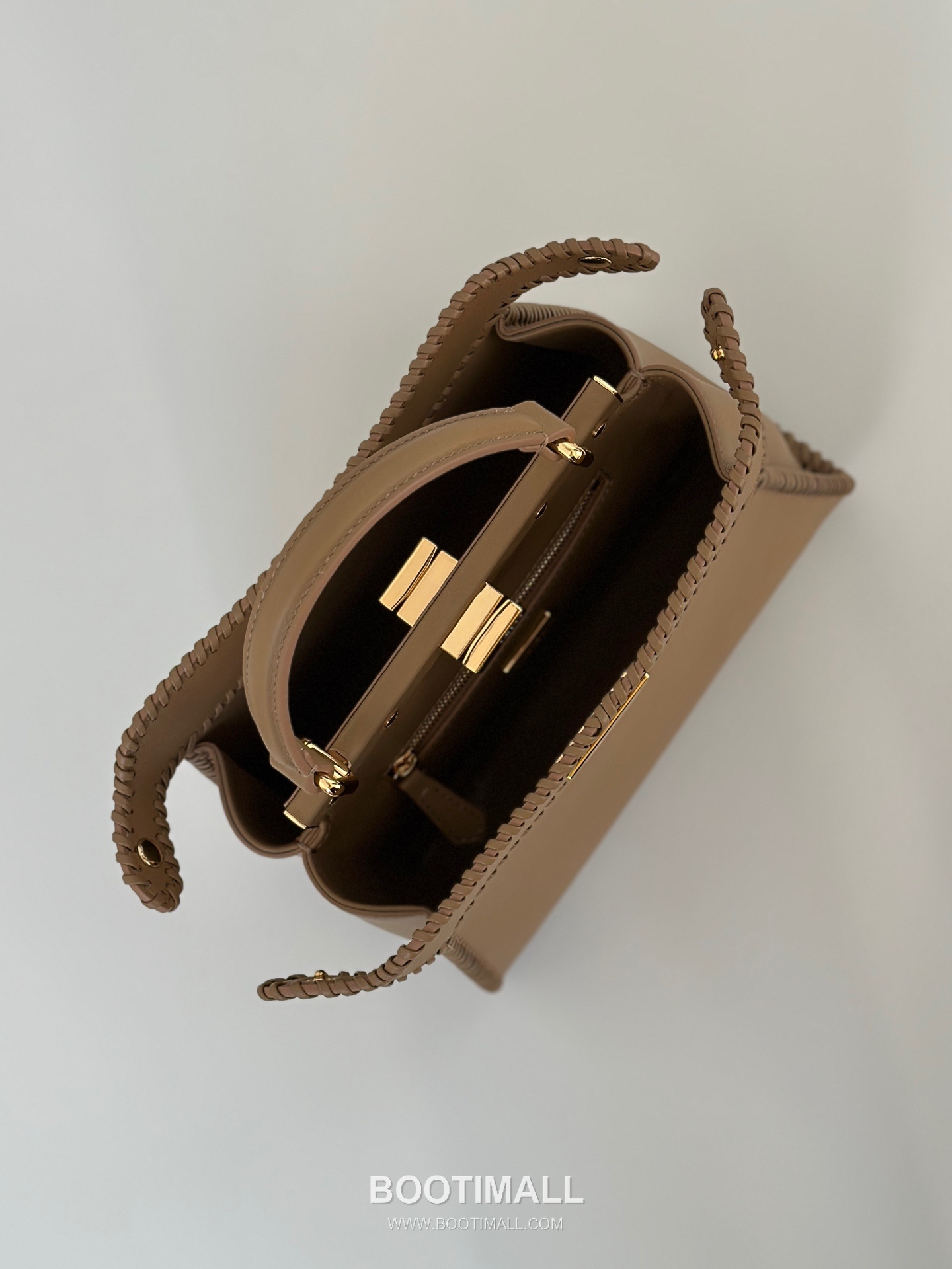 Fendi Peekaboo Small Calfskin Leather Bag 펜디 피카부 스몰 카프스킨 레더 백 23cm 9