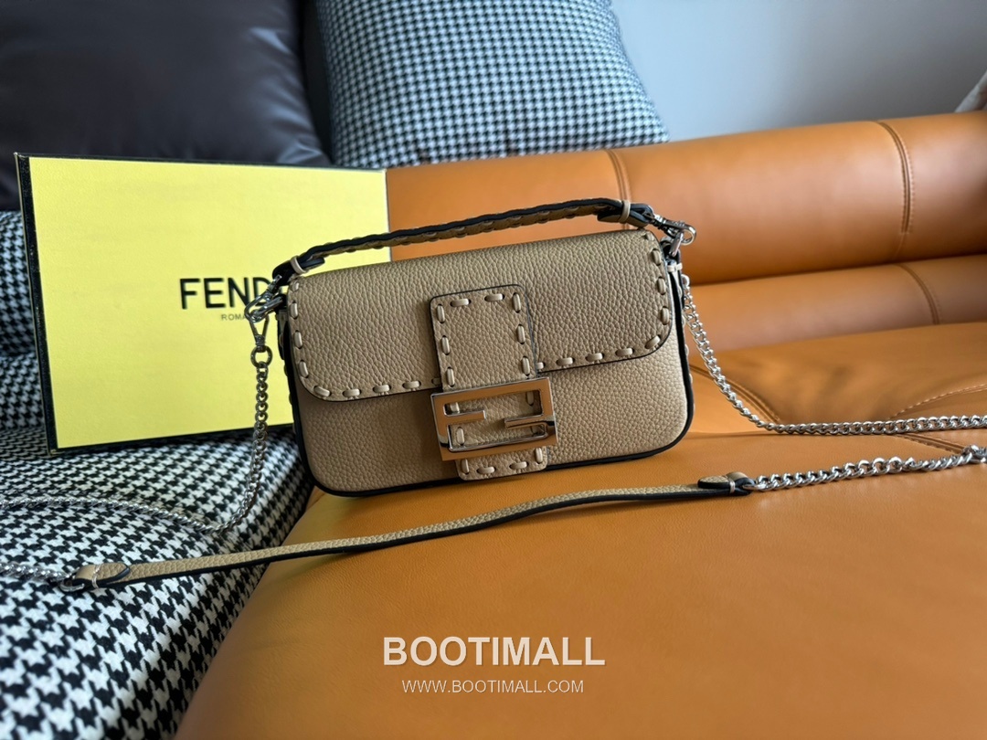 Fendi Baguette Mini Cuoio Romano Leather Bag 펜디 바게트 미니 쿠오이오 로마노 레더 백 20cm 1