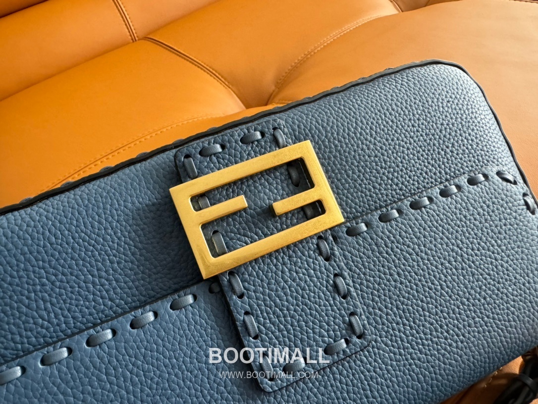 Fendi Baguette Medium Cuoio Romano Leather Bag 펜디 바게트 미디엄 쿠오이오 로마노 레더 백 27cm 6