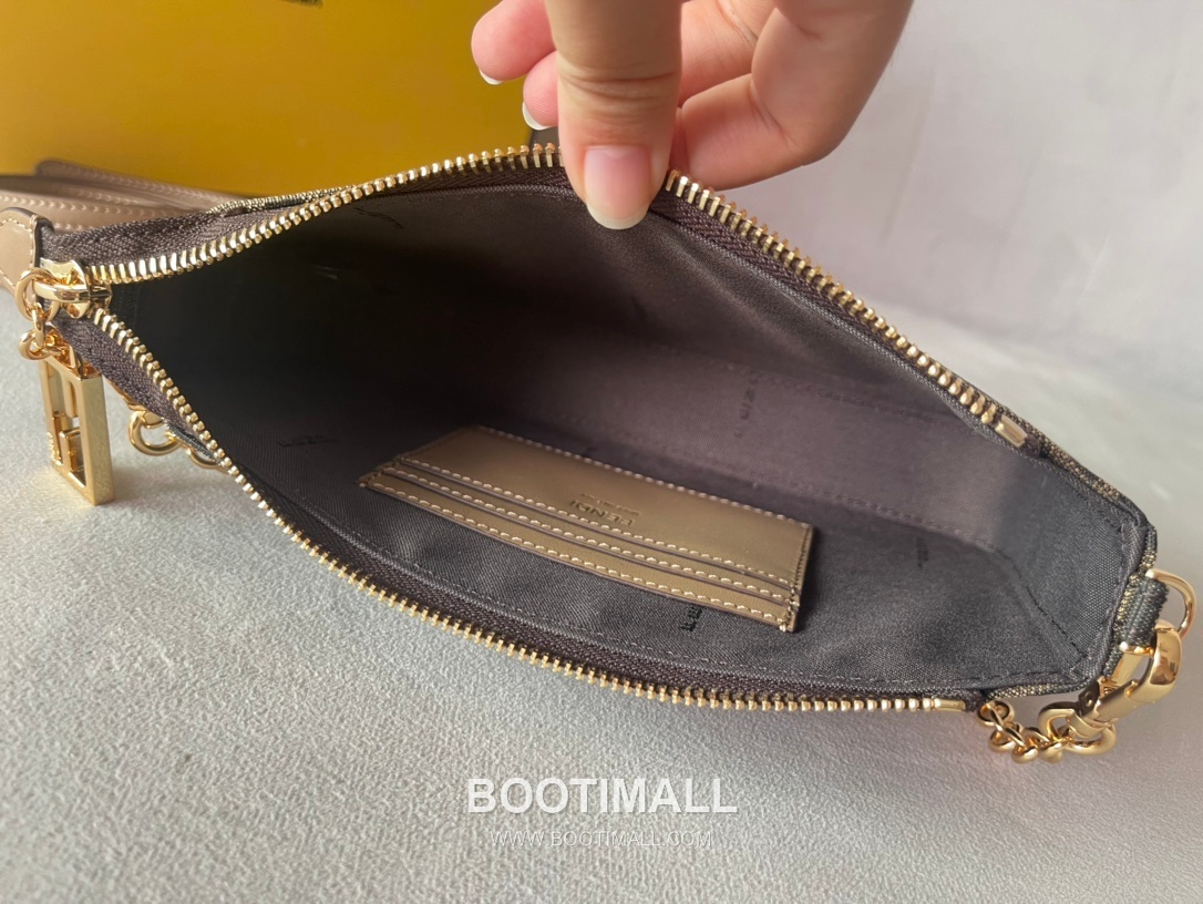 Fendi Baguette Pochette FF Jacquard Fabric Bag 펜디 바게트 포쉐트 FF 자카드 패브릭 백 20cm 7