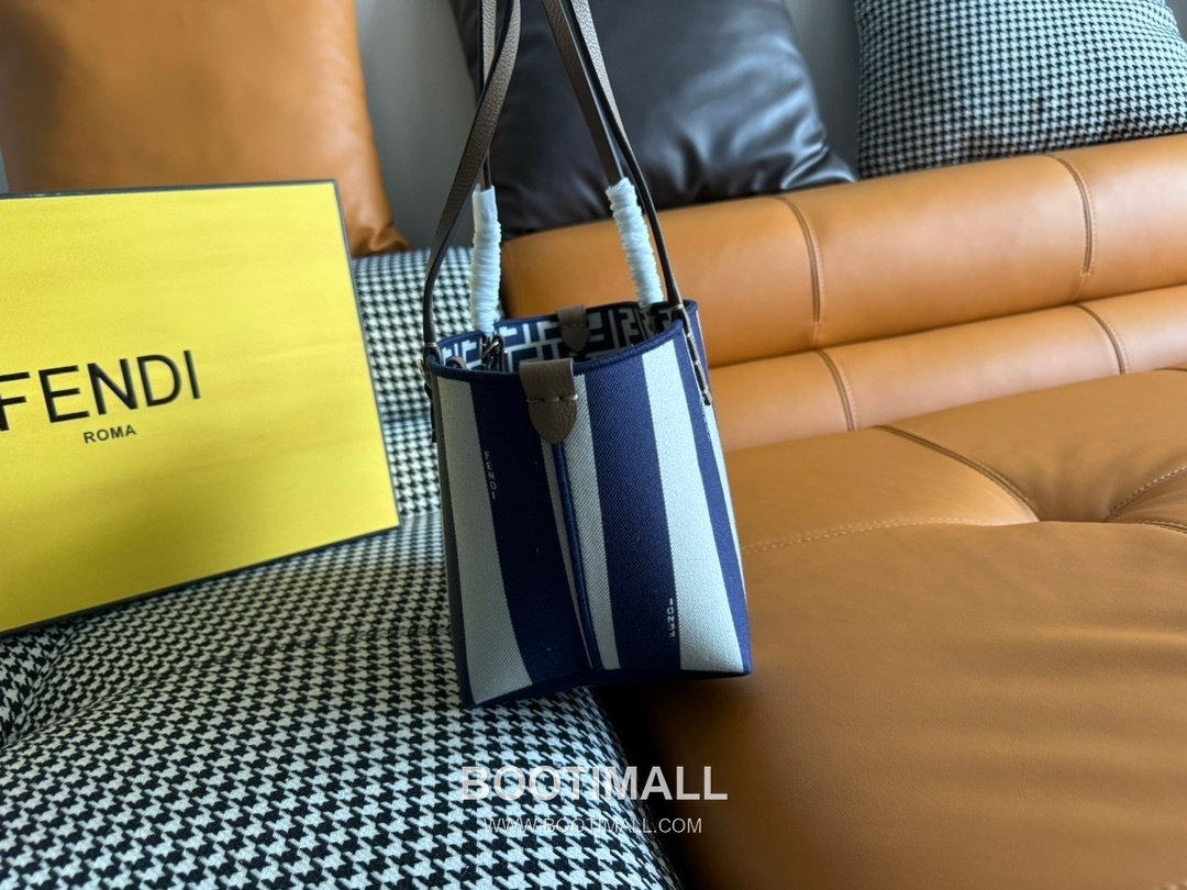 Fendi Baguette Small Tote Pequin FF Jacquard Fabric Bag 펜디 바게트 스몰 토트 페퀸 FF 자카드 패브릭 백 23cm 4