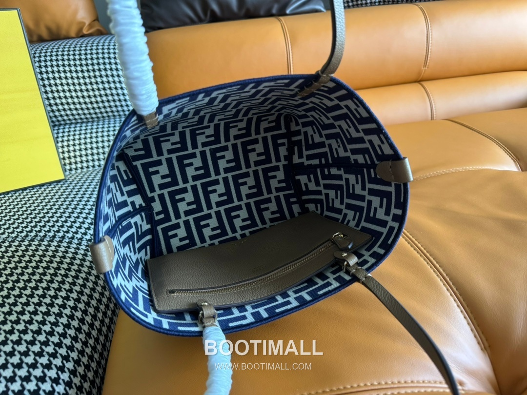 Fendi Baguette Small Tote Pequin FF Jacquard Fabric Bag 펜디 바게트 스몰 토트 페퀸 FF 자카드 패브릭 백 23cm 9