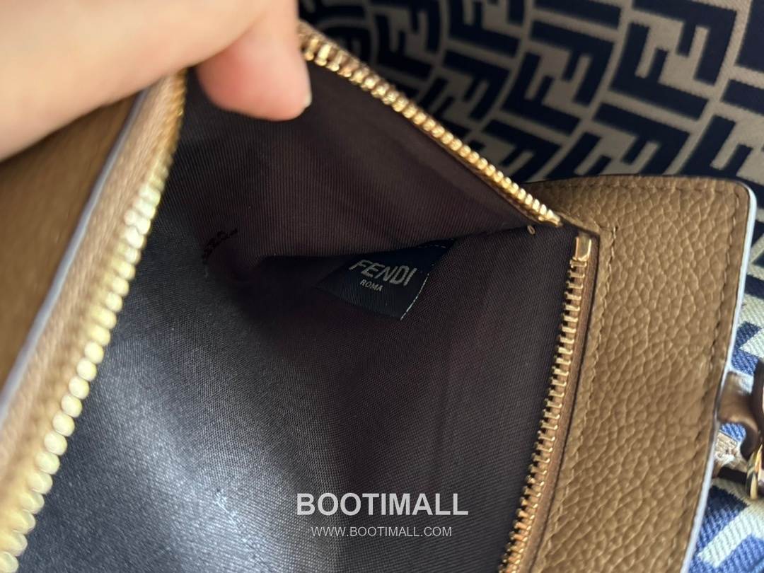 Fendi Baguette Large Tote Pequin FF Jacquard Fabric Bag 펜디 바게트 라지 토트 페퀸 FF 자카드 패브릭 백 35cm 8