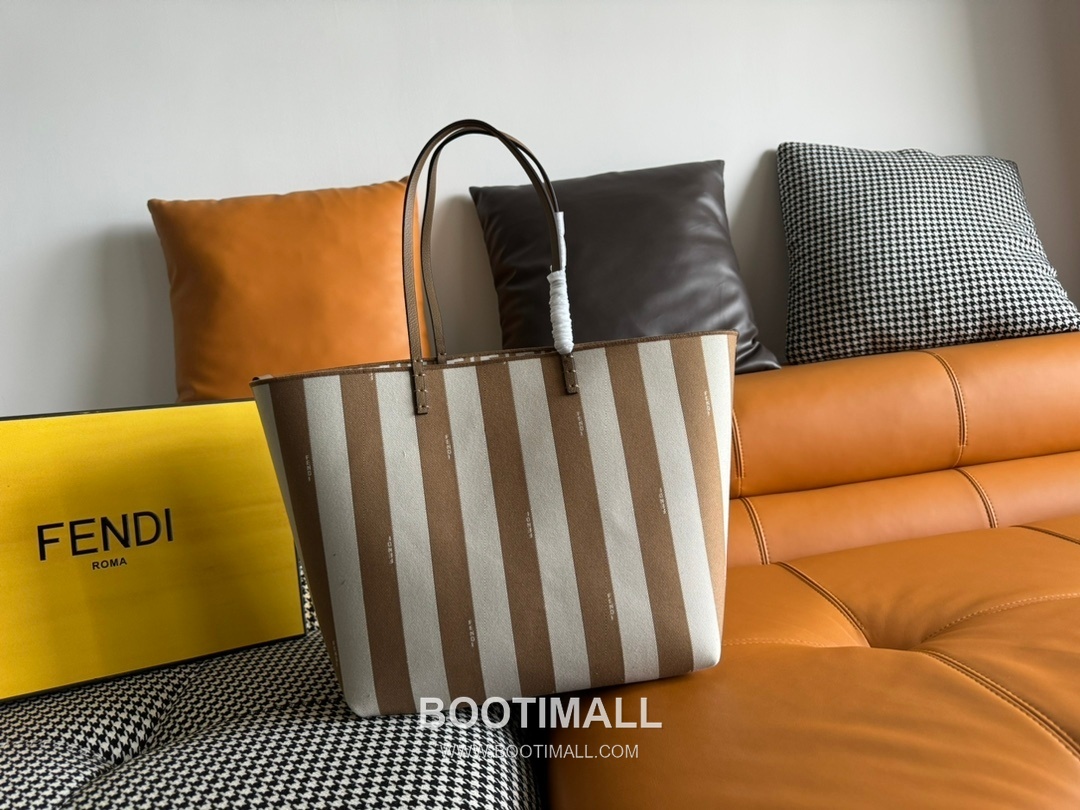 Fendi Baguette Large Tote Pequin FF Jacquard Fabric Bag 펜디 바게트 라지 토트 페퀸 FF 자카드 패브릭 백 35cm 1