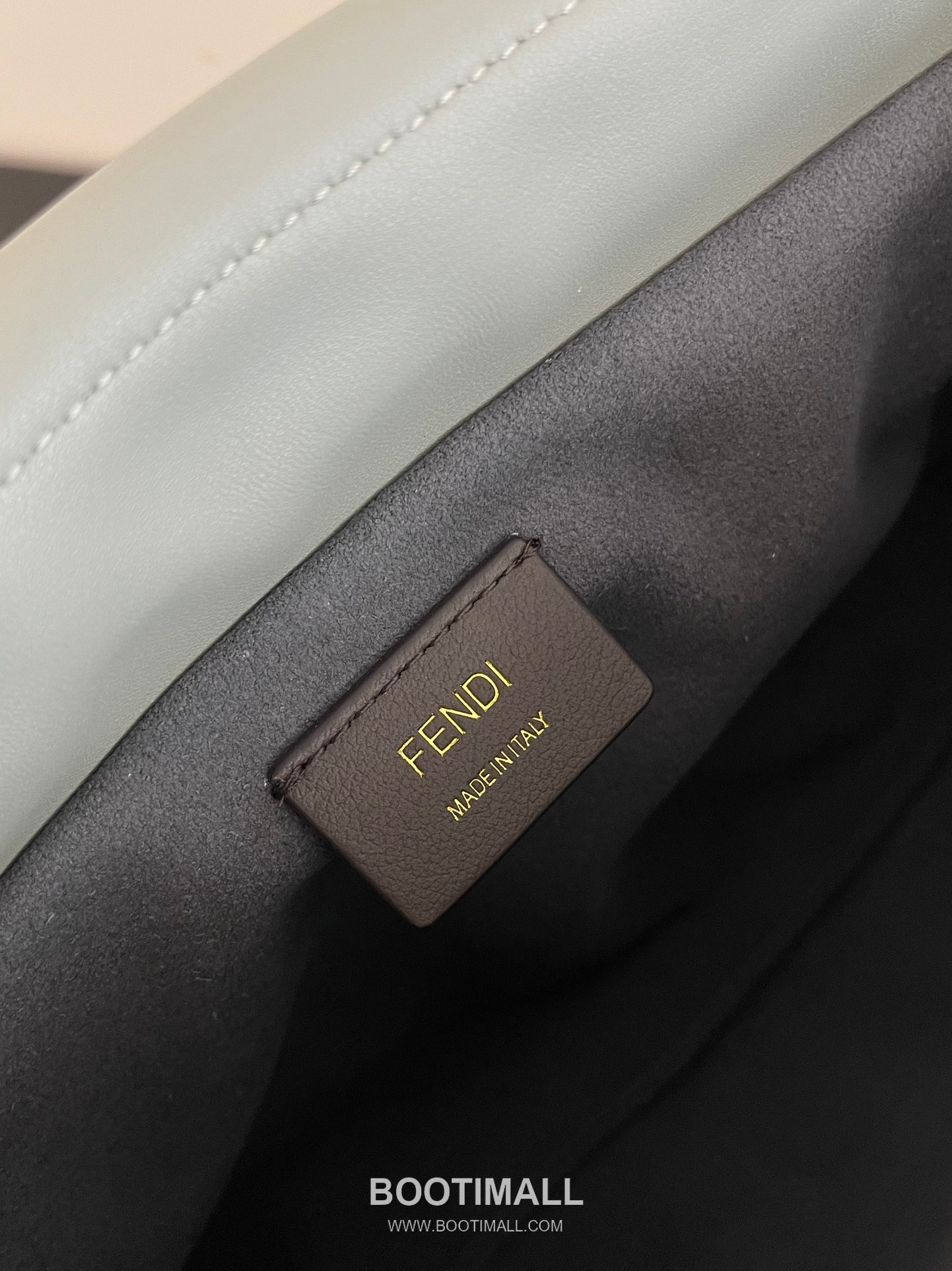 Fendi Mamma Baguette Medium Nappa Leather Bag 펜디 맘마 바게트 미디엄 나파 레더 백 26.5cm 6