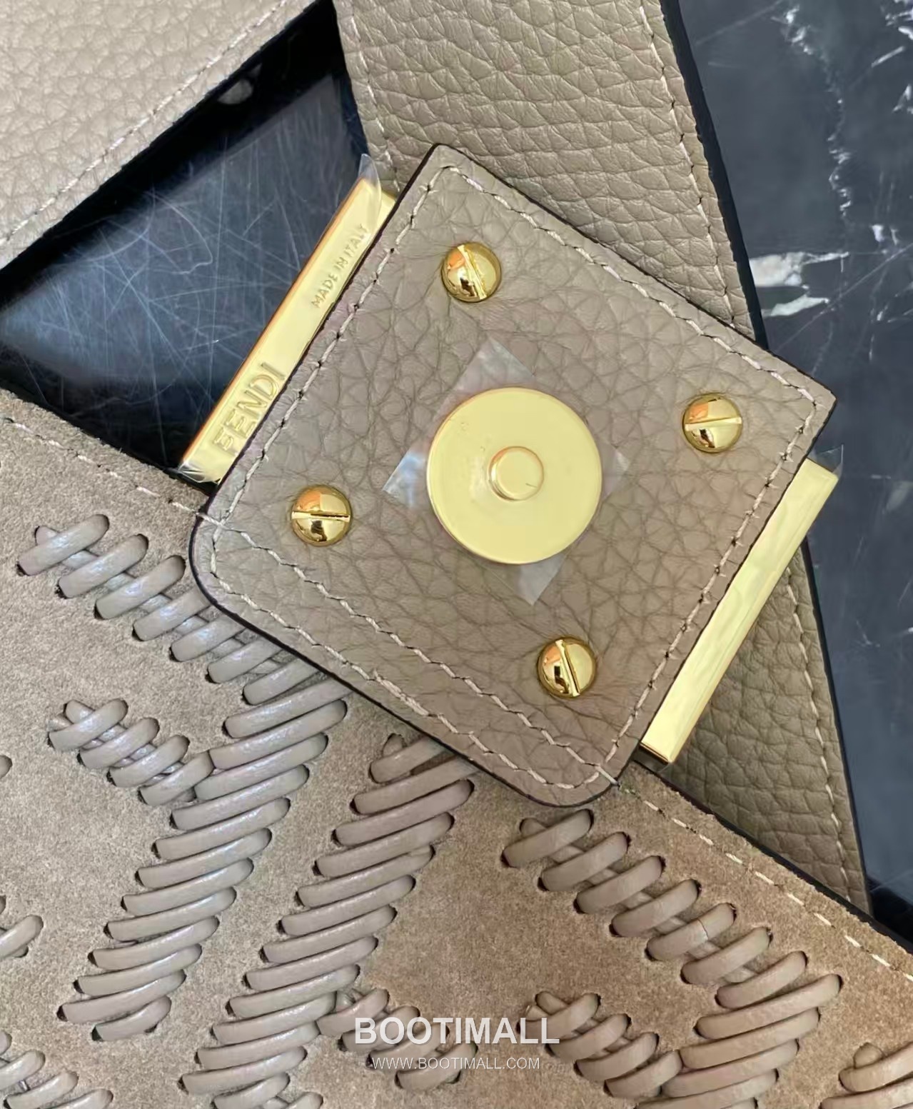 Fendi Baguette Medium Woven Leather Bag 펜디 바게트 미디엄 우븐 레더 백 27cm 7