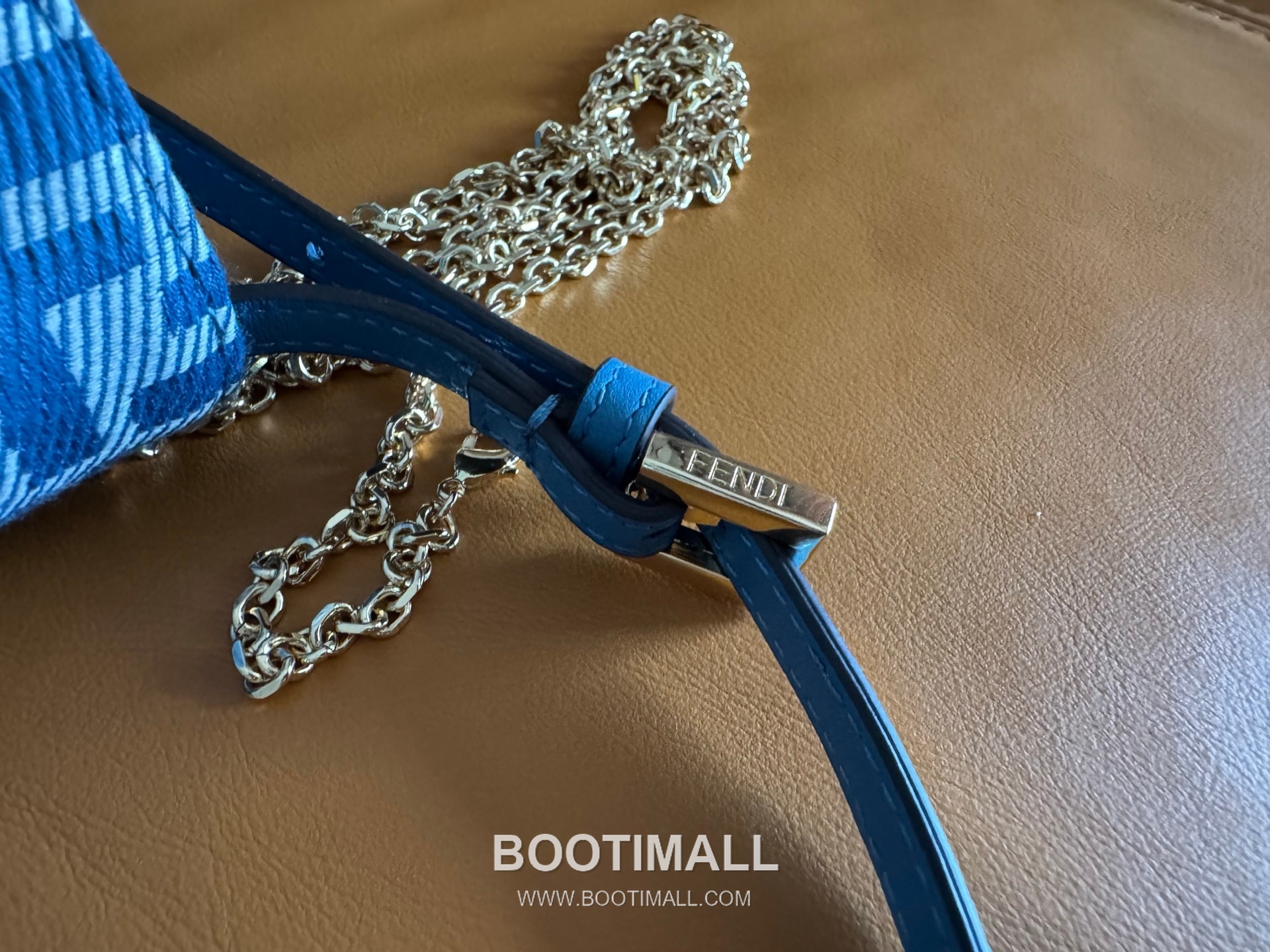 Fendi Baguette Compact FF Jacquard Wallet on Chain 펜디 바게트 컴팩트 FF 자카드 월렛 온 체인 21cm 9