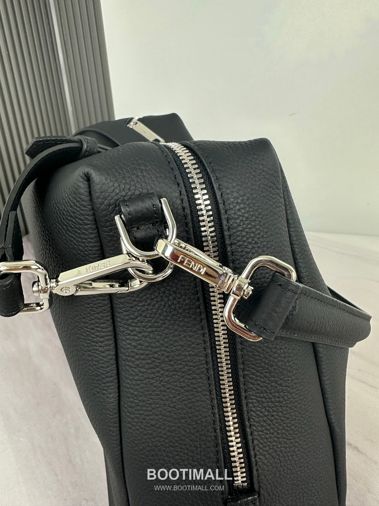 Fendi Lui Large Full Grain Leather Bag 펜디 루이 라지 풀그레인 레더 백 38cm 7