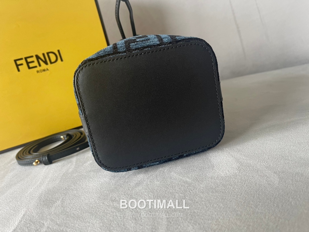 Fendi Mon Tresor Small FF Chenille Bucket Bag 펜디 몬 트레조 스몰 FF 셰닐 버킷백 18cm 5