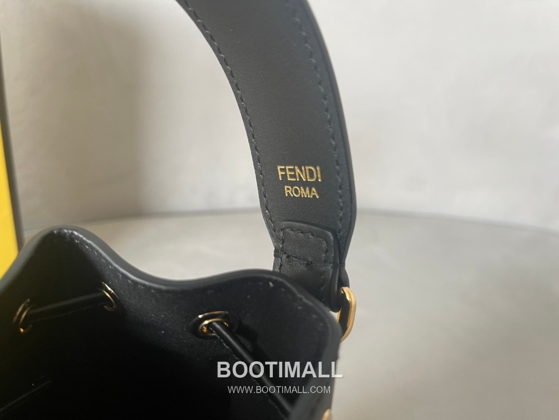 Fendi Mon Tresor Small FF Chenille Bucket Bag 펜디 몬 트레조 스몰 FF 셰닐 버킷백 18cm 7