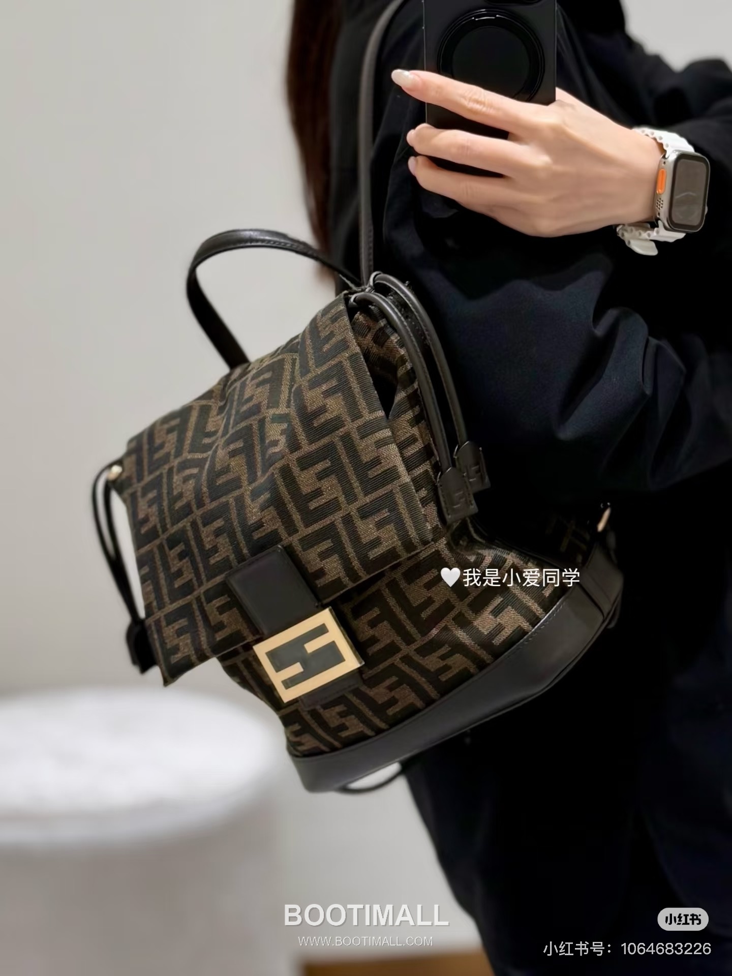 Fendi Vintage Monogram Drawstring Canvas Brown Backpack 펜디 빈티지 모노그램 드로우스트링 캔버스 브라운 백팩 26cm 9