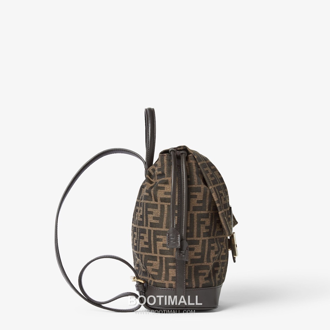 Fendi Vintage Monogram Drawstring Canvas Brown Backpack 펜디 빈티지 모노그램 드로우스트링 캔버스 브라운 백팩 26cm 21