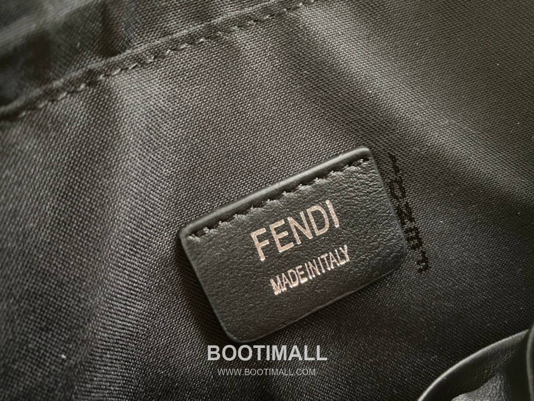 Fendi Camera Case FF Jacquard Fabric Bag 펜디 카메라 케이스 FF 자카드 패브릭 백 22cm 7