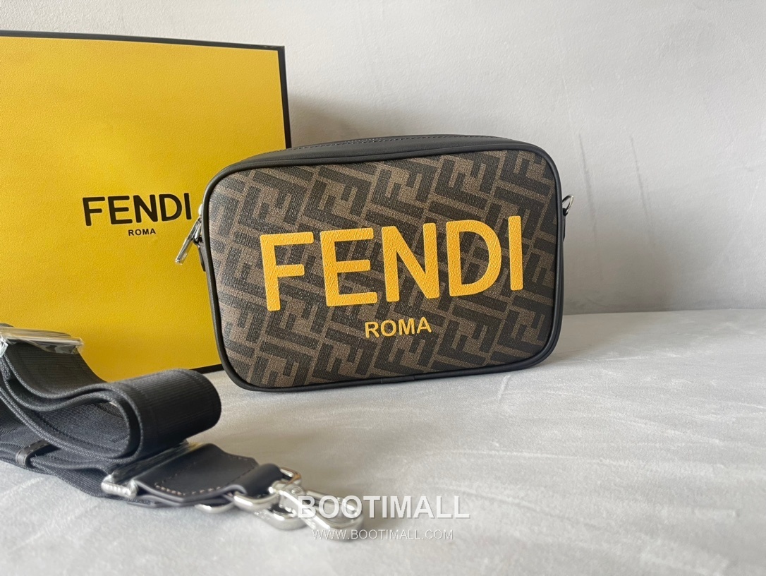 Fendi Camera Case FF Jacquard Fabric Bag 펜디 카메라 케이스 FF 자카드 패브릭 백 22cm 1